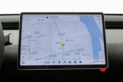 2025款 发光版-内饰-图片-有驾