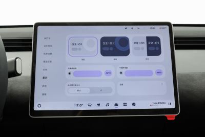 2025款 发光版-内饰-图片-有驾