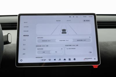 2025款 发光版-内饰-图片-有驾