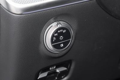 2025款 C 260 L 4MATIC 运动版-内饰-图片-有驾