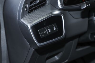 2025款 45 TFSI 臻选型-内饰-图片-有驾