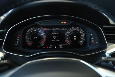 2025款 45 TFSI 臻选型-内饰-图片-有驾