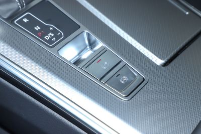 2025款 45 TFSI 臻选型-内饰-图片-有驾