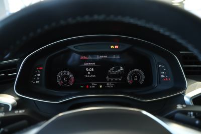2025款 45 TFSI 臻选型-内饰-图片-有驾