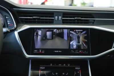 2025款 45 TFSI 臻选型-内饰-图片-有驾