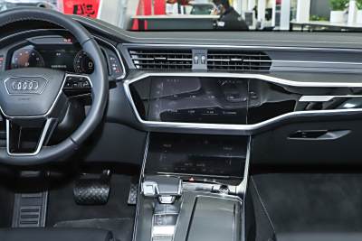 2025款 45 TFSI 臻选型-内饰-图片-有驾