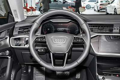 2025款 45 TFSI 臻选型-内饰-图片-有驾