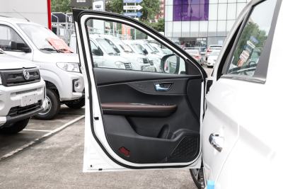 2022款 2.0L 手动都市型-内饰-图片-有驾 2022款 2.0L 手动都市型-内饰-图片-有驾