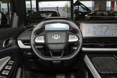 2025款 真香版 125 超越型 -内饰-图片-有驾