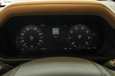 2025款 110 5.0T V8-内饰-图片-有驾