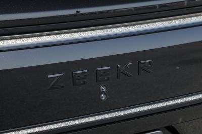 2025款 曜黑版 70kWh-外观-图片-有驾