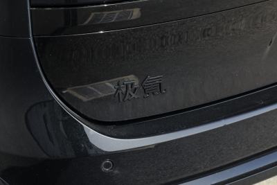 2025款 曜黑版 70kWh-外观-图片-有驾