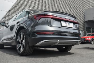 2022款 Sportback 55 quattro 臻选型-外观-图片-有驾