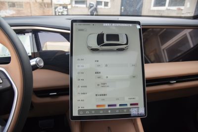 2025款 EM-i 115km 探索+版-内饰-图片-有驾