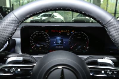 2024款 改款 AMG A 35 L 4MATIC-内饰-图片-有驾 2024款 改款 AMG A 35 L 4MATIC-内饰-图片-有驾