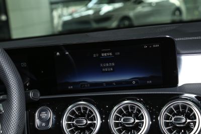 2024款 改款 AMG A 35 L 4MATIC-内饰-图片-有驾 2024款 改款 AMG A 35 L 4MATIC-内饰-图片-有驾
