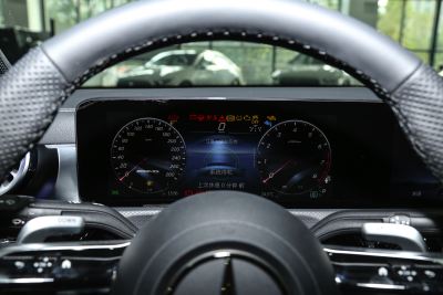2024款 改款 AMG A 35 L 4MATIC-内饰-图片-有驾 2024款 改款 AMG A 35 L 4MATIC-内饰-图片-有驾