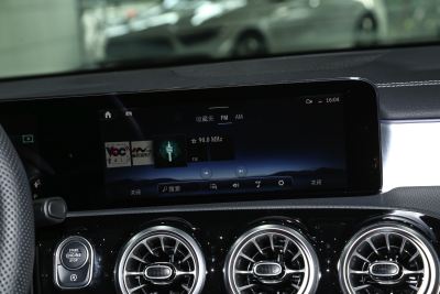 2024款 改款 AMG A 35 L 4MATIC-内饰-图片-有驾 2024款 改款 AMG A 35 L 4MATIC-内饰-图片-有驾