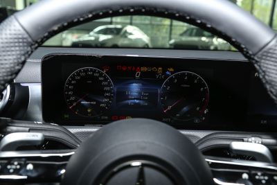 2024款 改款 AMG A 35 L 4MATIC-内饰-图片-有驾 2024款 改款 AMG A 35 L 4MATIC-内饰-图片-有驾