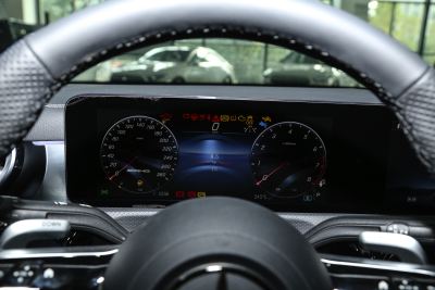 2024款 改款 AMG A 35 L 4MATIC-内饰-图片-有驾 2024款 改款 AMG A 35 L 4MATIC-内饰-图片-有驾