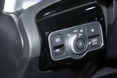 2024款 改款 AMG A 35 L 4MATIC-内饰-图片-有驾 2024款 改款 AMG A 35 L 4MATIC-内饰-图片-有驾
