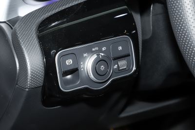 2024款 改款 AMG A 35 L 4MATIC-内饰-图片-有驾 2024款 改款 AMG A 35 L 4MATIC-内饰-图片-有驾