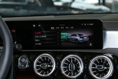2024款 改款 AMG A 35 L 4MATIC-内饰-图片-有驾 2024款 改款 AMG A 35 L 4MATIC-内饰-图片-有驾