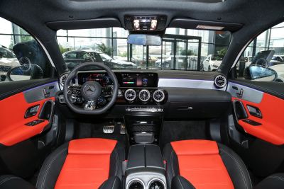 2024款 改款 AMG A 35 L 4MATIC-内饰-图片-有驾 2024款 改款 AMG A 35 L 4MATIC-内饰-图片-有驾