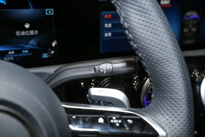 2024款 改款 AMG A 35 L 4MATIC-内饰-图片-有驾 2024款 改款 AMG A 35 L 4MATIC-内饰-图片-有驾