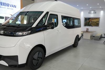 2024款 智富版中轴中顶83kWh-外观-图片-有驾