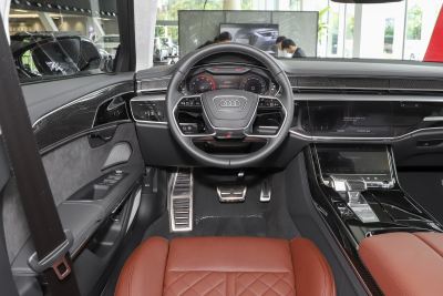 2022款 S8L 4.0TFSI quattro 典藏版-内饰-图片-有驾