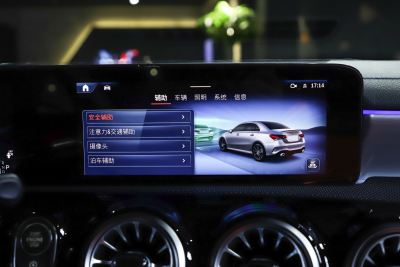 2025款 AMG A 35 L 4MATIC-内饰-图片-有驾 2025款 AMG A 35 L 4MATIC-内饰-图片-有驾