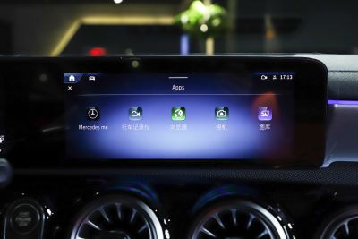 2025款 AMG A 35 L 4MATIC-内饰-图片-有驾 2025款 AMG A 35 L 4MATIC-内饰-图片-有驾