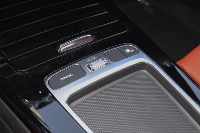 2025款 AMG A 35 L 4MATIC-内饰-图片-有驾 2025款 AMG A 35 L 4MATIC-内饰-图片-有驾