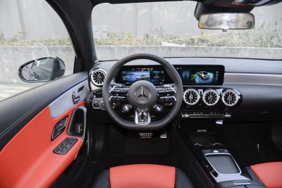 2025款 AMG A 35 L 4MATIC-内饰-图片-有驾 2025款 AMG A 35 L 4MATIC-内饰-图片-有驾