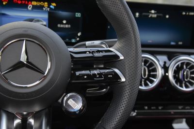 2025款 AMG A 35 L 4MATIC-内饰-图片-有驾 2025款 AMG A 35 L 4MATIC-内饰-图片-有驾