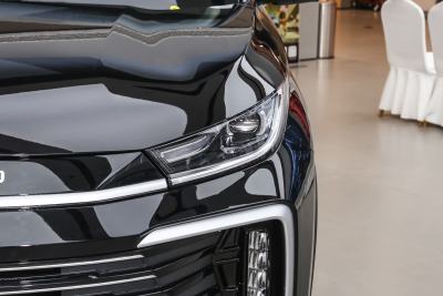 2026款 300T 两驱超越版-外观-图片-有驾