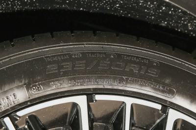 2026款 300T 两驱超越版-外观-图片-有驾