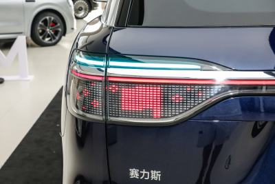 2026款 增程 Ultra版 6座-外观-图片-有驾