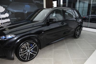 2026款 改款 xDrive 40Li 尊享型M运动曜夜套装-外观-图片-有驾