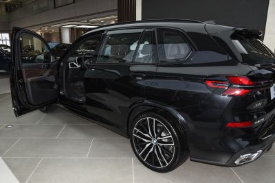 2026款 改款 xDrive 40Li 尊享型M运动曜夜套装-外观-图片-有驾