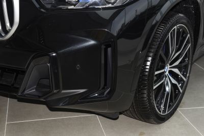 2026款 改款 xDrive 40Li 尊享型M运动曜夜套装-外观-图片-有驾