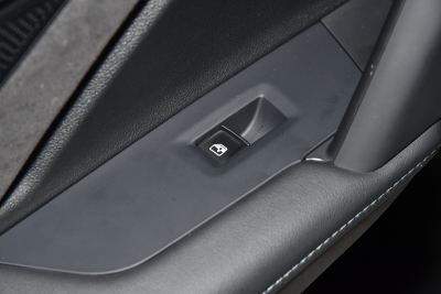 2025款 探岳L 380TSI 四驱豪华-空间-图片-有驾