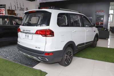 2021款 1.5L 手动舒适型 7座-外观-图片-有驾