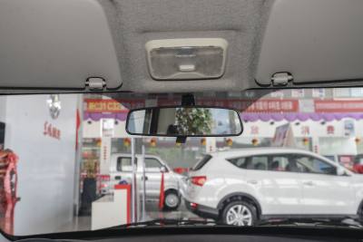 2019款 1.5L手动实用型II 国VI-内饰-图片-有驾