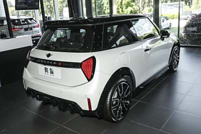 2025款 2.0T COOPER S 赛车手-外观-图片-有驾