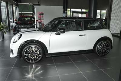 2025款 2.0T COOPER S 赛车手-外观-图片-有驾