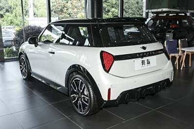 2025款 2.0T COOPER S 赛车手-外观-图片-有驾