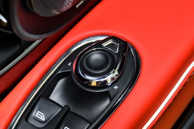 2020款 DBS Superleggera V12 Volante-内饰-图片-有驾