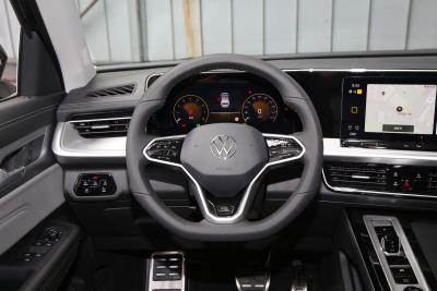 2024款 380TSI 四驱R-Line巡游 众享款-内饰-图片-有驾